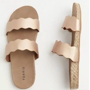 NWT Rose Gold Sandals - Torrid - Size 10